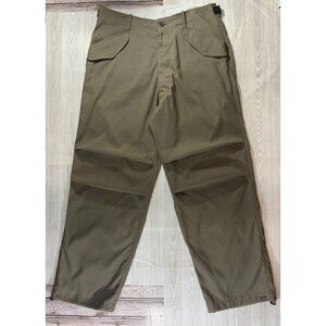 Outlier Futuregliders pants size M color dark olive New made in USA